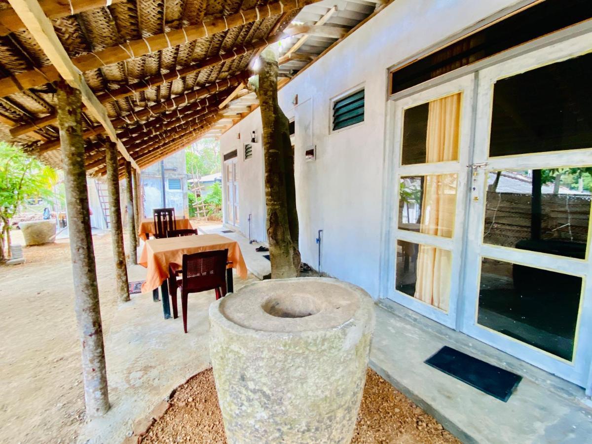 Hiriketiya Orchid Villa Dickwella Exterior photo